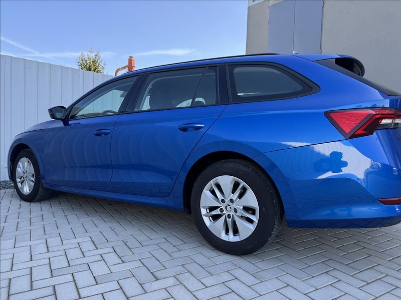 Škoda Octavia 2,0 TDI DPH 1.maj. původ ČR - fotka 18 z 50
