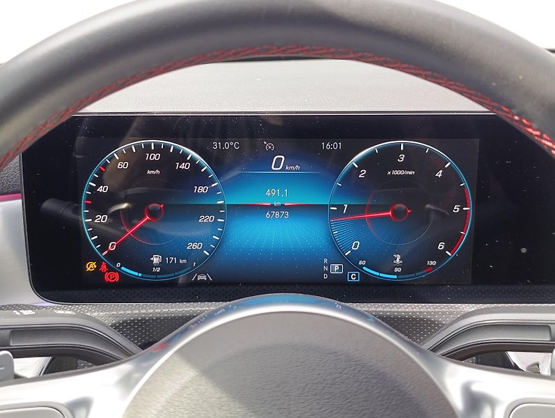 Mercedes-Benz CLA 220d AMG ČR PANO  - fotka 22 z 35