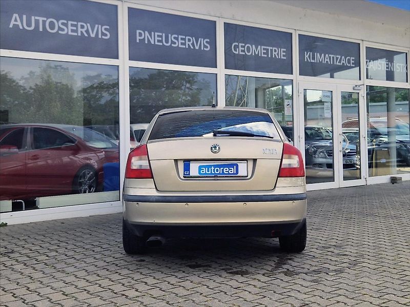 Škoda Octavia 2,0 TDi 103kW AC NOVÝ OLEJ - fotka 4 z 31