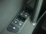 Volkswagen Golf (2018) R-Line 1.5 TSI, Automat - náhled 15