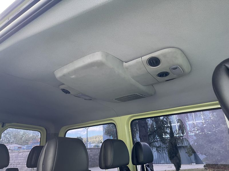 Volkswagen Ostatní Crafter 2,0 TDI / 8-místný/  - fotka 18 z 25
