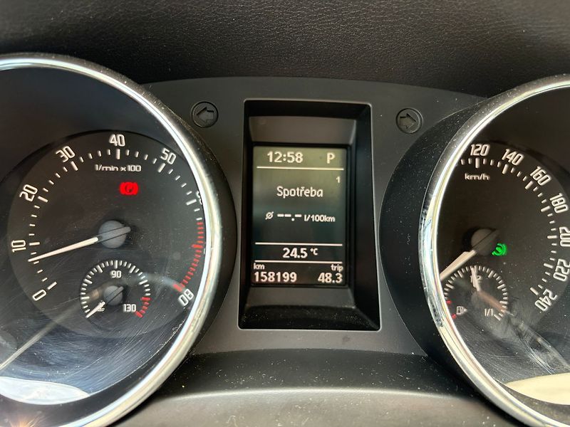 Škoda Yeti 1.2TSI, 77kW, Automat, Výhřevy - fotka 8 z 28