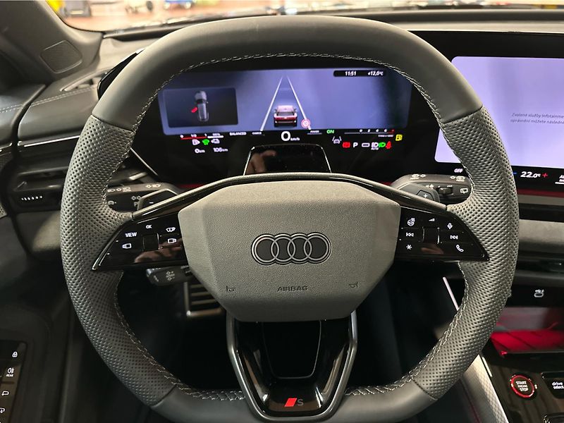 Audi A6 (2026) Avant e-hybrid quattro 220kW - fotka 21 z 25