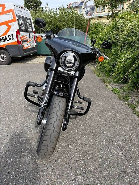 Harley-Davidson FLSB Softail Sport Glide (2023) - fotka 7 z 13