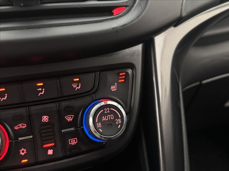 Opel Zafira 2,0 96kW VÝHŘEV SENZORY DPH ČR - fotka 20 z 35