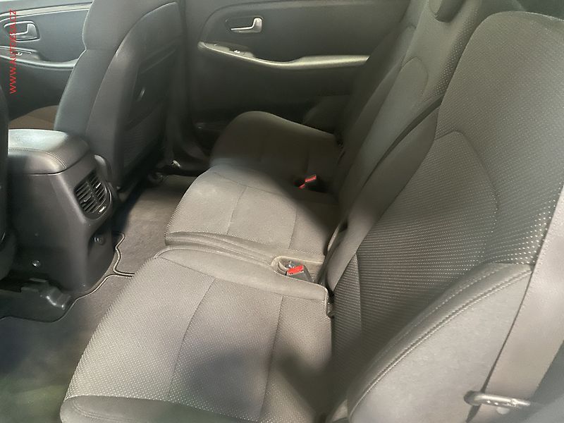 Kia Carens (2016) 1.7CRDi, ČR, servis.kniha - fotka 10 z 14