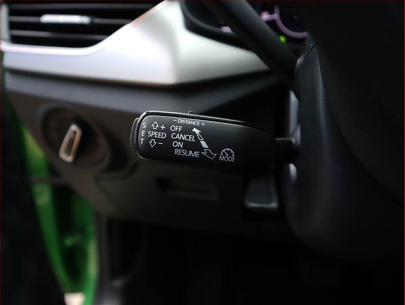 Škoda Kamiq (2020) Ambition Plus 1.5 TSI, Automat - fotka 23 z 23