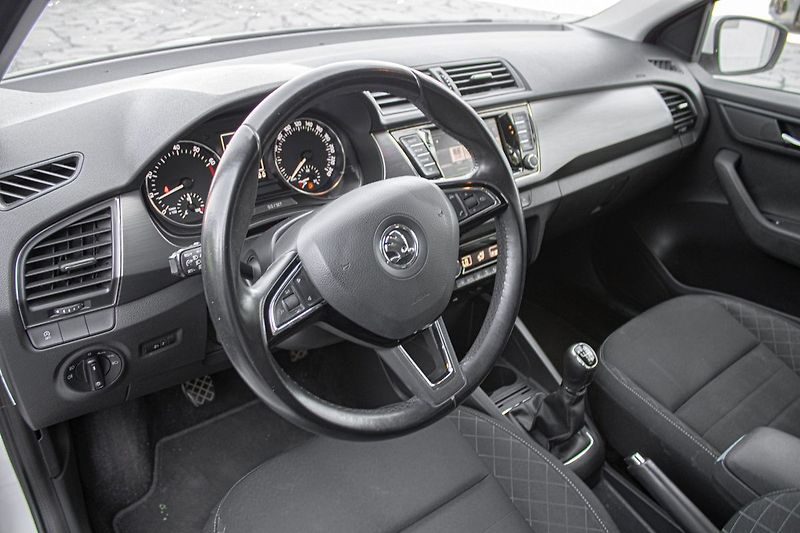Škoda Fabia - fotka 9 z 29