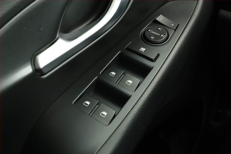 Hyundai i30 (2018) 1.4 T-GDI, ČR,1.maj - fotka 13 z 13