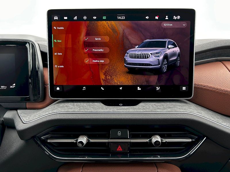 Škoda Kodiaq (2025) 1.5 TSI 150kW iV DSG Exclusive - fotka 14 z 35