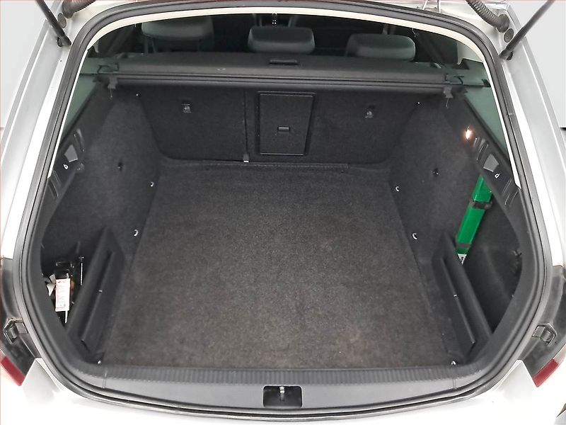 Škoda Octavia (2017) 2.0 TDI, Automat, Kůže, Navi - fotka 14 z 20