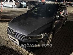 Volkswagen Passat (2018) 1.5TSi, AT, LED, autoAC - fotografie inzerátu
