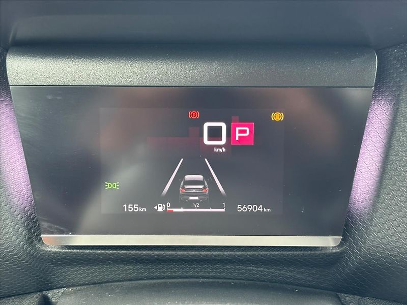 Citroën C4 X 1,2 PureTech  Shine EAT8 - fotka 19 z 28