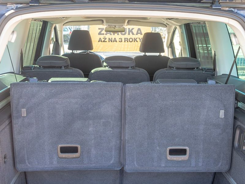 Seat Alhambra (2012) 2.0TDI 103KW 7sed–ROZVODY/PANO - fotka 44 z 59