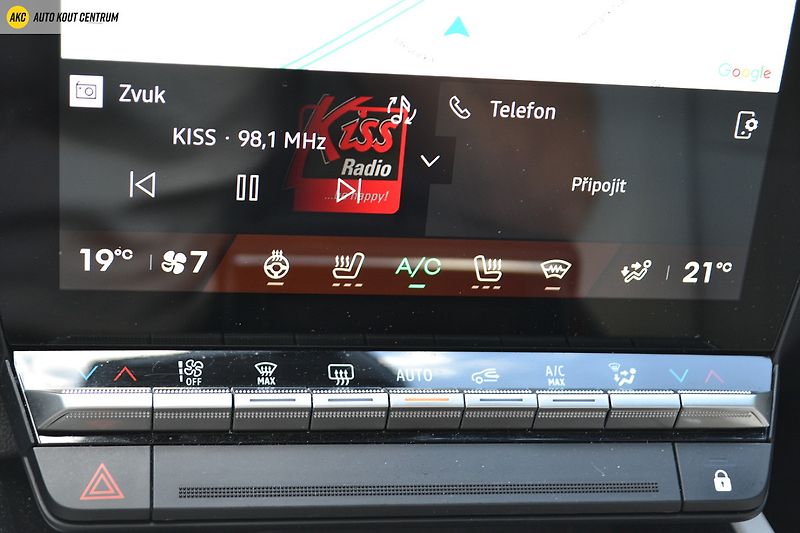 Renault Espace ICONIC E-TECH FULL HYBRID 200k - fotka 42 z 78