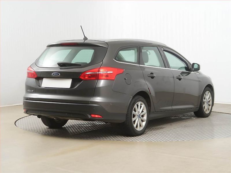 Ford Focus (2017) 1.5 TDCi - fotka 5 z 15