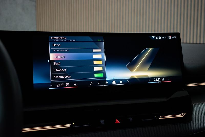 BMW Řada 5 540d xDrive ///M*ZÁRUKA*ČR 1.M - fotka 34 z 51