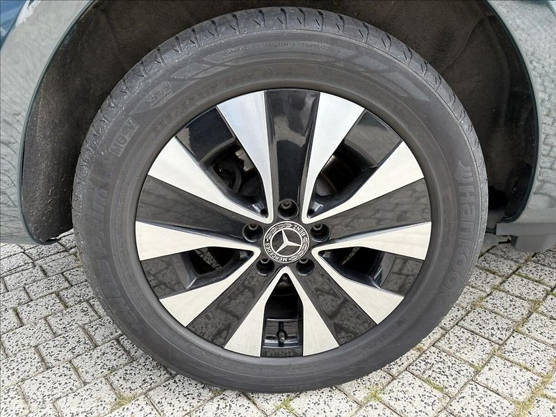 Mercedes-Benz Vito 2,0 116CDI Tourer 4M,CZ - fotka 15 z 15