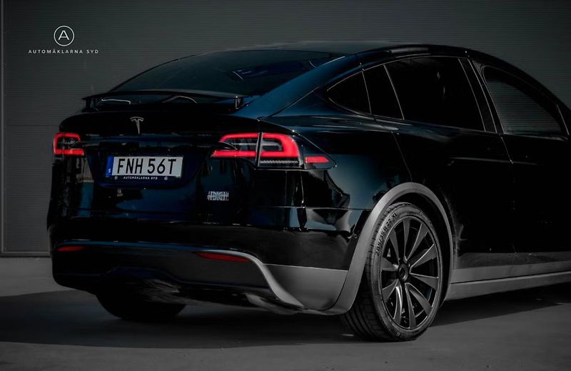 Tesla Model X Plaid 6 míst AWD Tažné Pano. - fotka 16 z 24