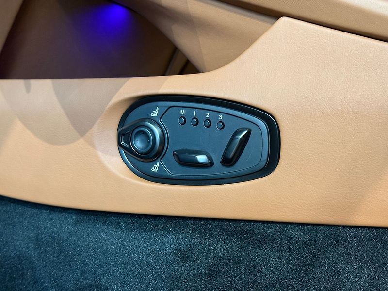Aston Martin DB12 MY25, V8, 500 kW, Ventilace - fotka 17 z 32
