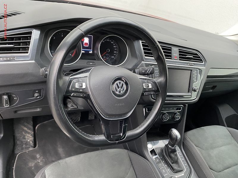 Volkswagen Tiguan (2016) 2.0 TDi 4x4, Highline, DSG, - fotka 12 z 20