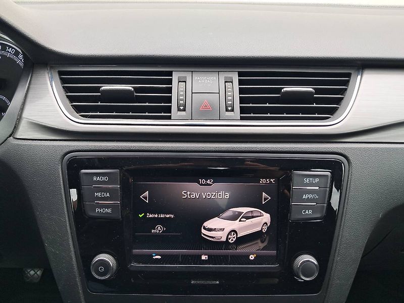 Škoda Rapid (2019) STYLE 1.0 TSI / 70 kW  M5 - fotka 10 z 24