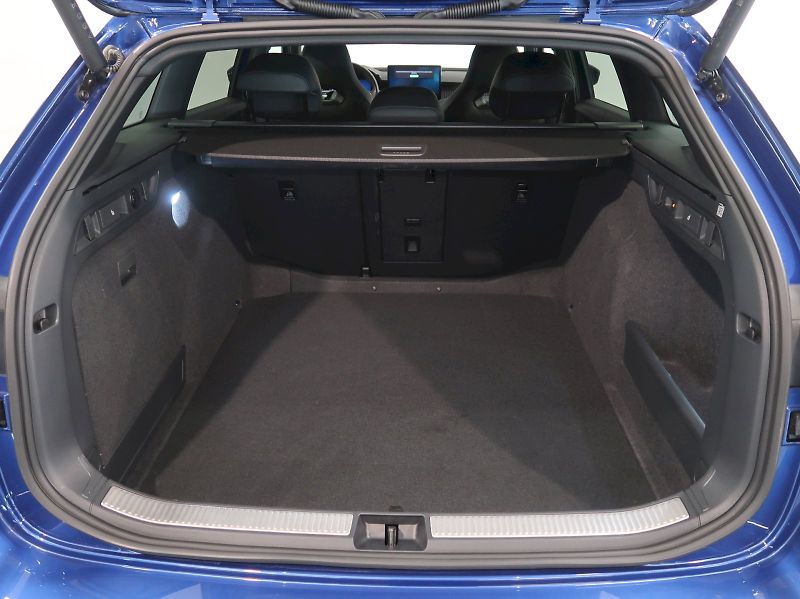 Škoda Superb (2026) SPORTLINE 2.0TDI 142KW 4x4 DSG - fotka 43 z 45