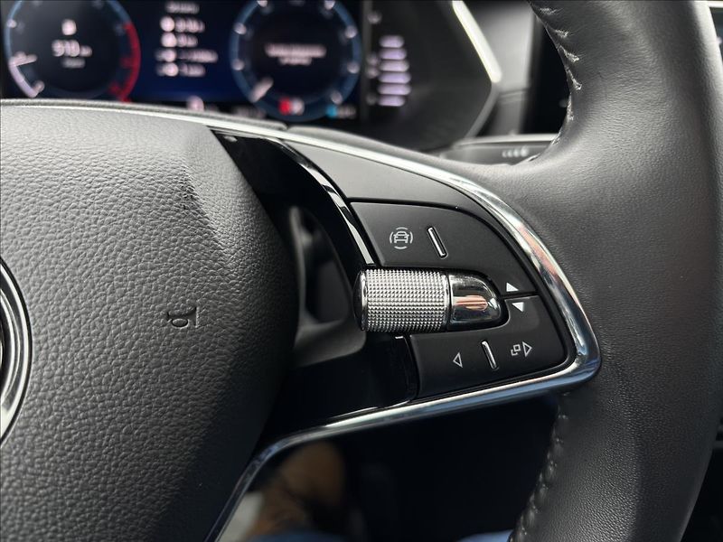 Škoda Octavia 1,5 TSI 110kW Ambition - fotka 21 z 32