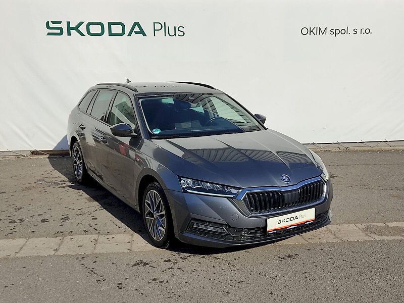 Škoda Octavia (2023) combi Tour 2,0 Tdi 110 Kw - fotka 34 z 37