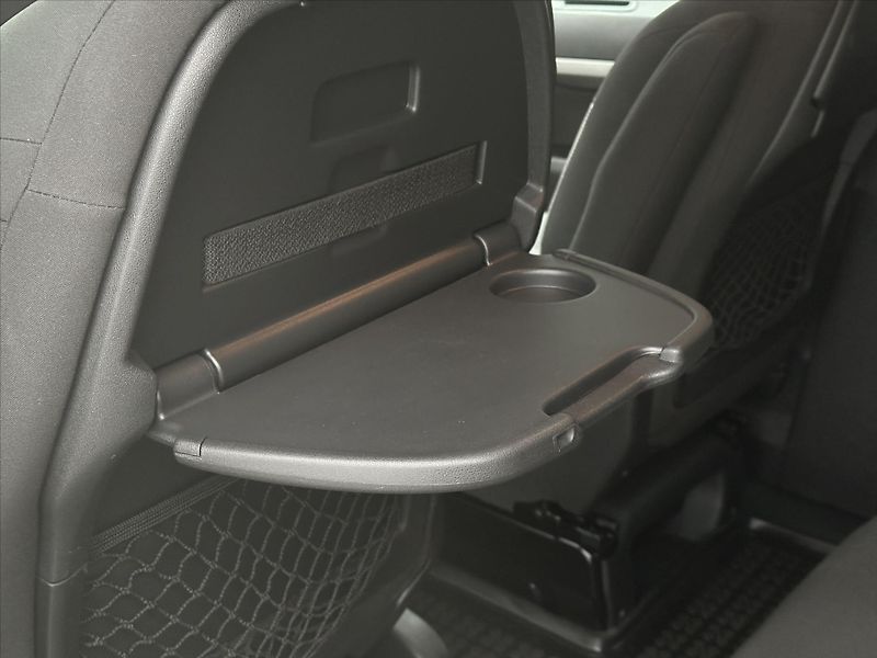 Citroën SpaceTourer 2,0 BlueHDi 145 M Feel CZ - fotka 16 z 38