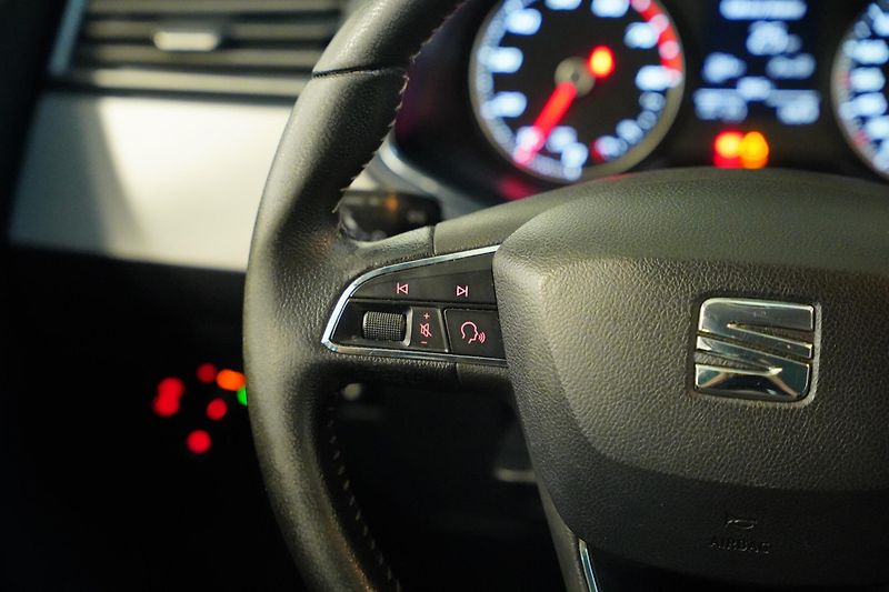 Seat Ibiza - fotka 16 z 26