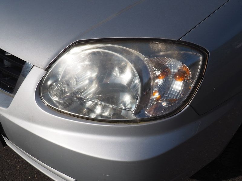 Hyundai Accent (2006) 1.4i, 63kW, AC - fotka 8 z 29