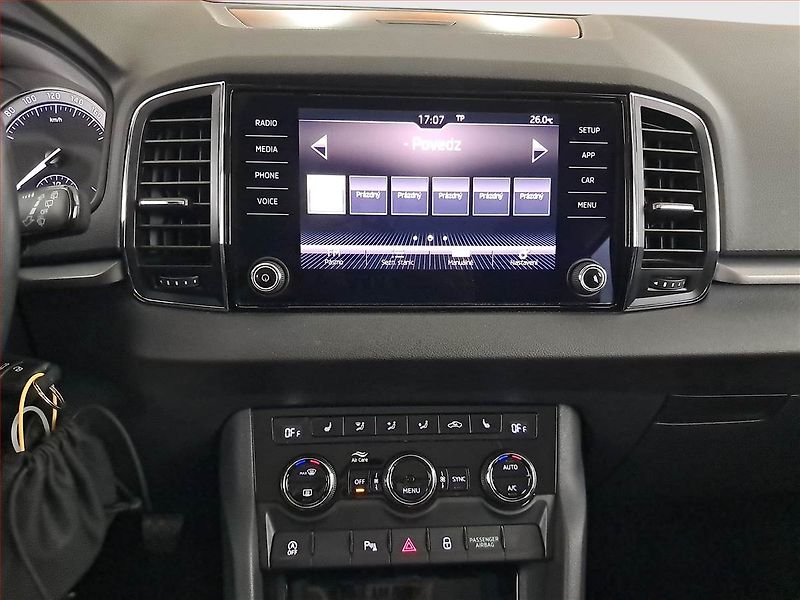 Škoda Karoq (2020) 1.5 TSI - fotka 12 z 21