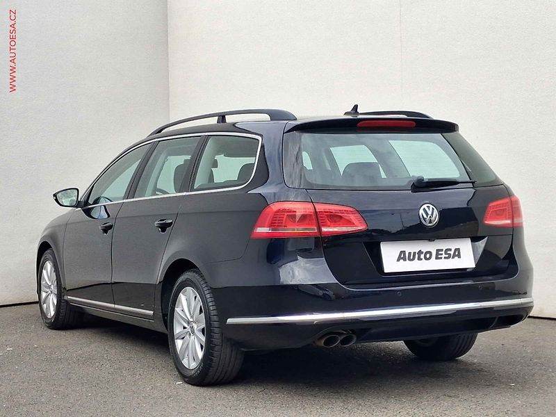 Volkswagen Passat (2014) 2.0 TDi, Comfortline, DSG - fotka 6 z 20