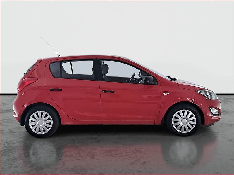 Hyundai i20 (2013) 1.2 - fotka 6 z 13