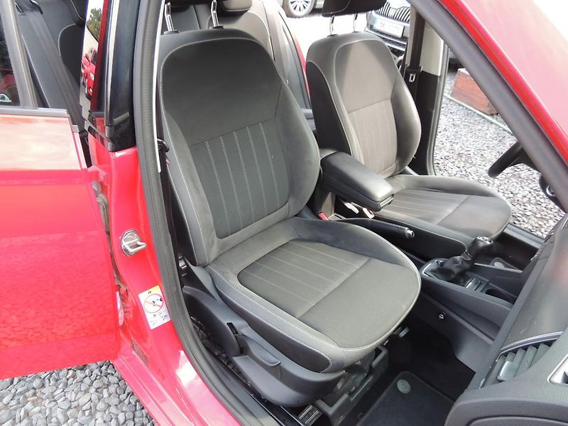 Škoda Fabia (2020) 1.0,Combi,Style,1.majČR,tažné - fotka 11 z 24