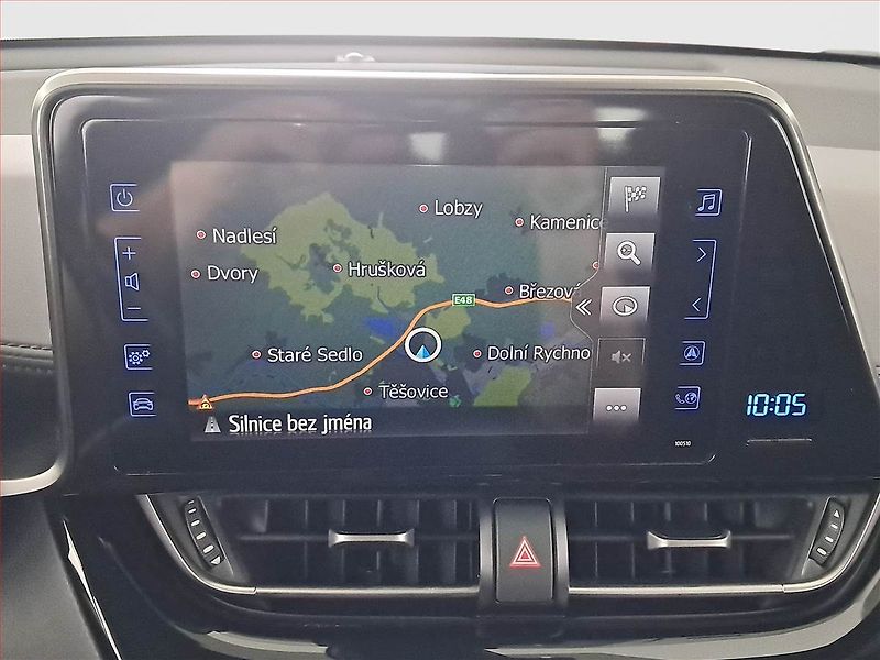 Toyota C-HR (2017) 1.2 Turbo, Serv.kniha, Navi - fotka 13 z 16