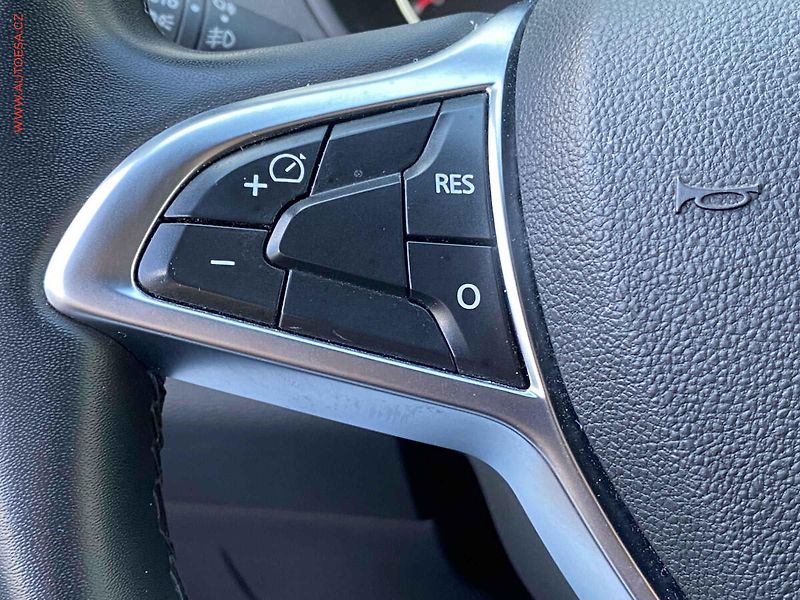 Dacia Duster (2021) 1.5 dCi, Prestige, kamera, TZ - fotka 13 z 18