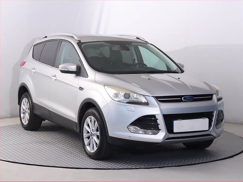 Ford Kuga (2015) 2.0 TDCi, 4X4, Kůže, Tempomat - fotografie inzerátu