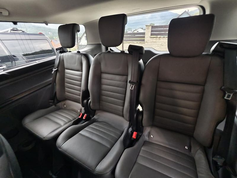 Ford Tourneo Custom (2019) 2.0 TDCi 9.místné, top stav. - fotka 15 z 19