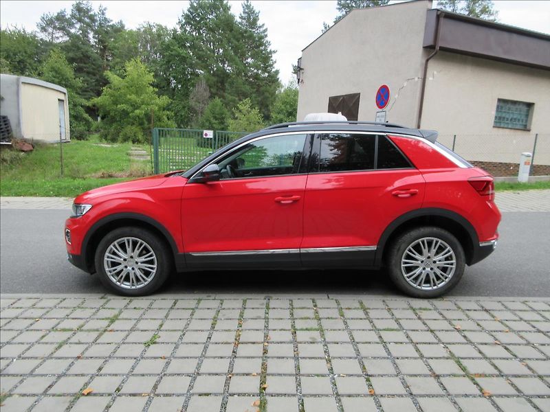 Volkswagen T-Roc 1,5 TSi 110Kw, DSG, Nové ČR - fotka 6 z 41