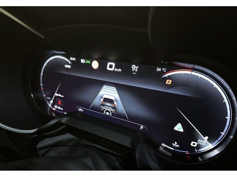Alfa Romeo Stelvio (2025) 2.9 V6 BiTurbo 520k QV Carbon - fotka 18 z 28