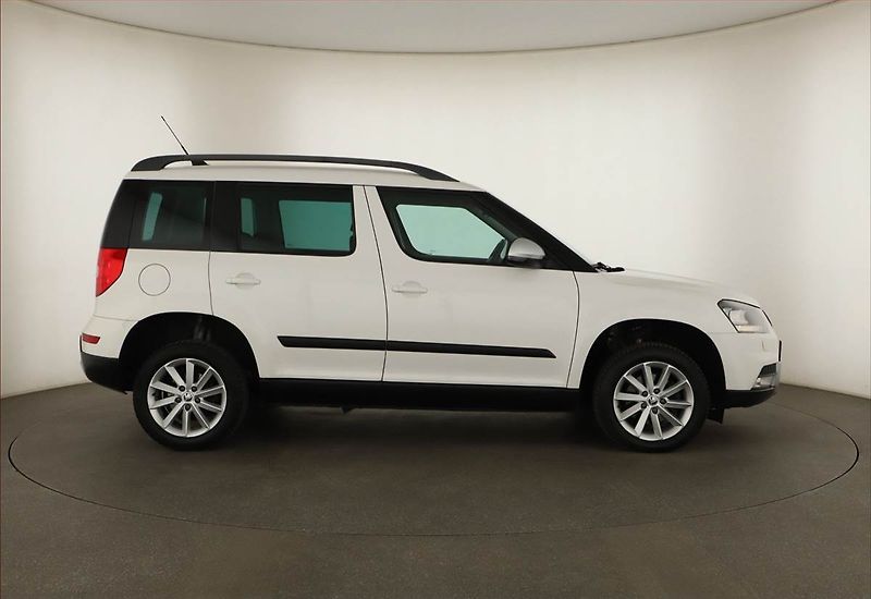 Škoda Yeti (2015) Ambition Plus 2.0 TDI, 4X4 - fotka 6 z 16