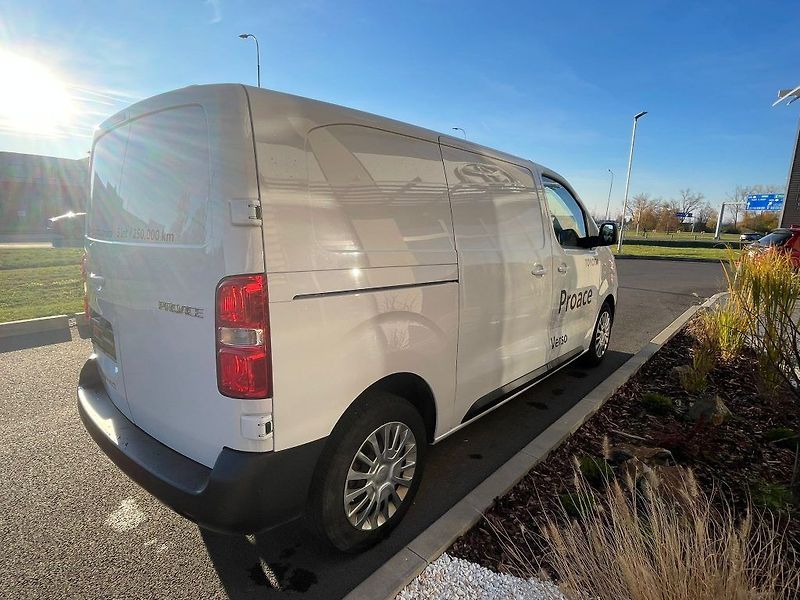 Toyota ProAce 2.0D 144k MT Active Multimedia - fotka 6 z 24