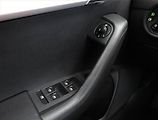 Škoda Octavia (2014) 1.6 TDI, Serv.kniha, Tempomat - náhled 14