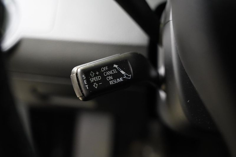 Volkswagen Passat - fotka 15 z 25