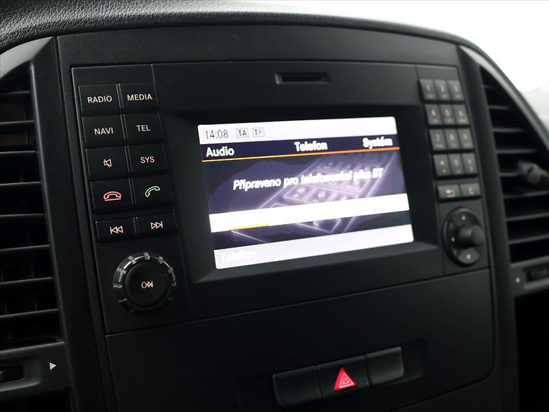 Mercedes-Benz Vito 1,6 CDI 84KW 8-Míst CZ - fotka 24 z 36