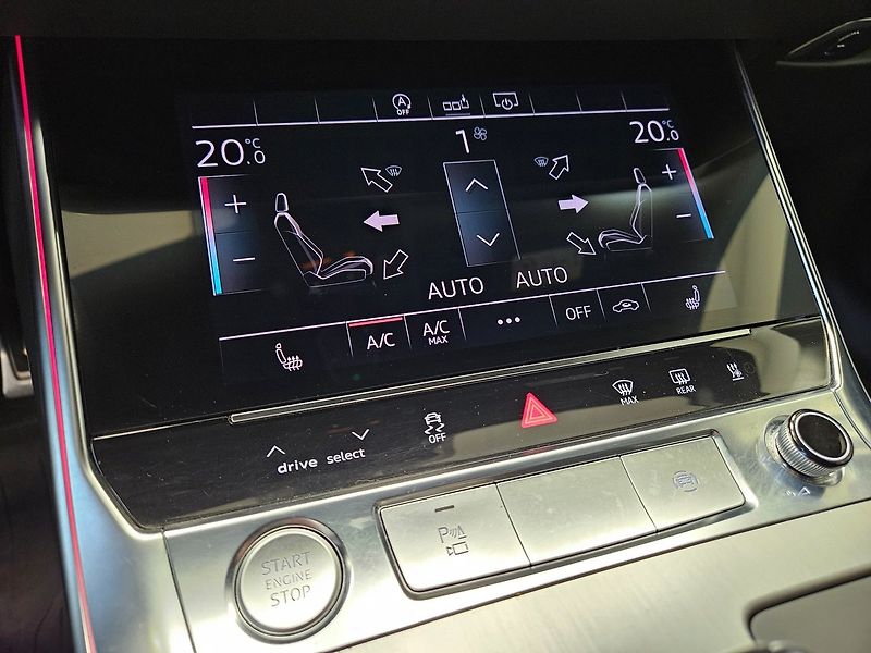 Audi A6 45TFSI q S-Line Matrix Kůže - fotka 25 z 26