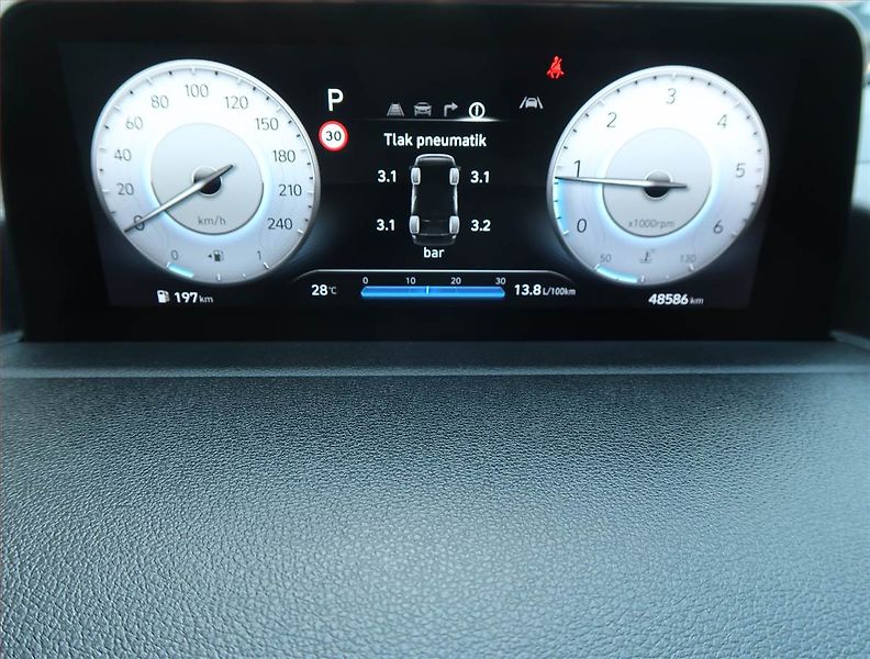 Hyundai Staria (2022) 2.2 CRDi - fotka 11 z 15