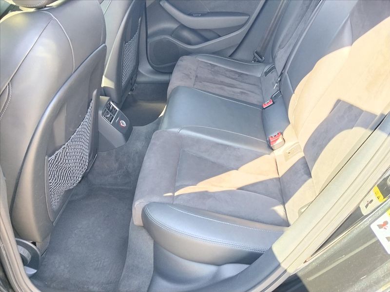 Audi A3 1,6   Sportback - fotka 20 z 32